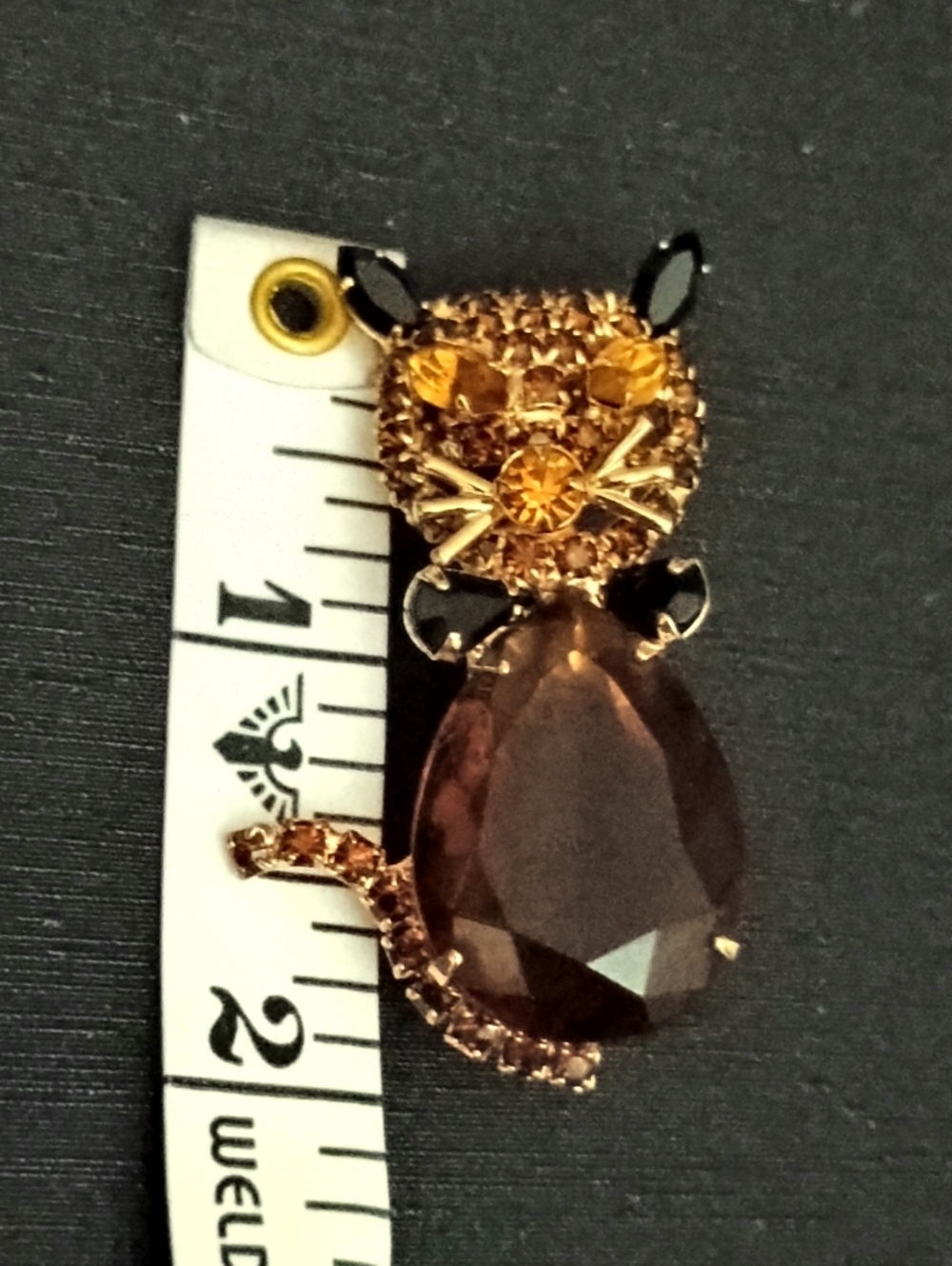 Cat Brooch with Amber and Black Rhinestones By Alice Caviness Gold Plated - Picture 2 of 6
